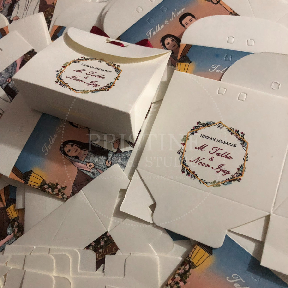 BB 038 — Elegant Nikkah Couple Bid Box