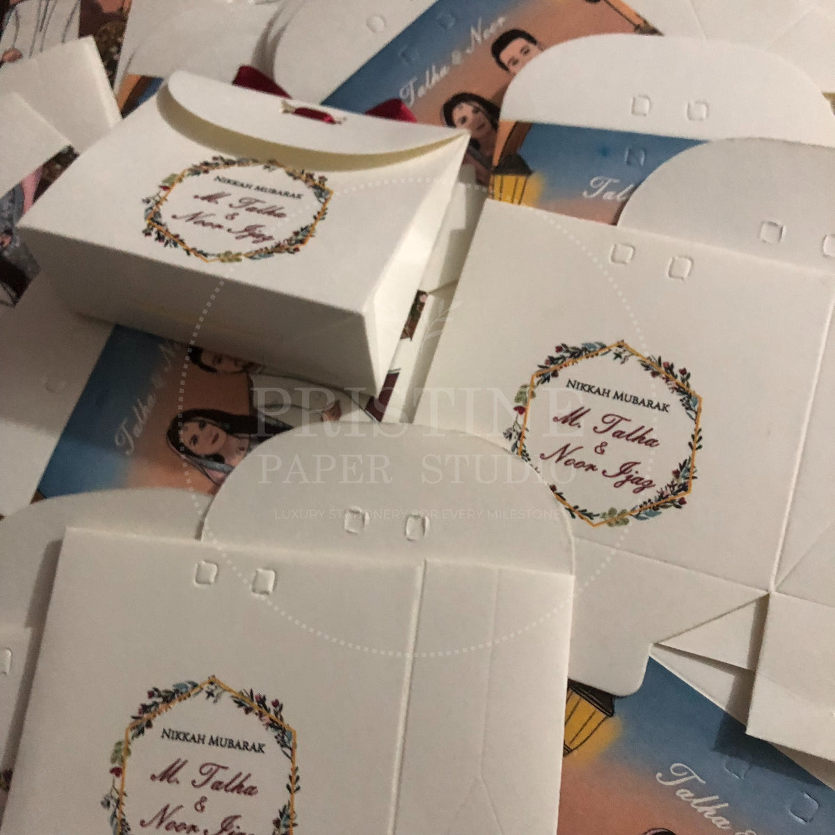 BB 038 — Elegant Nikkah Couple Bid Box