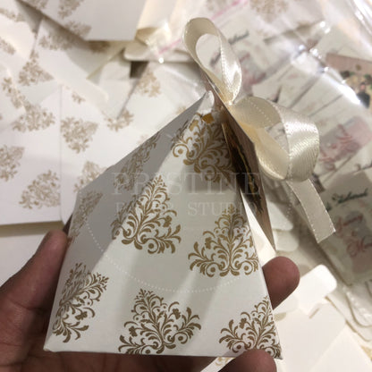 BB 030 — Personalized Wedding Favor Bid Box