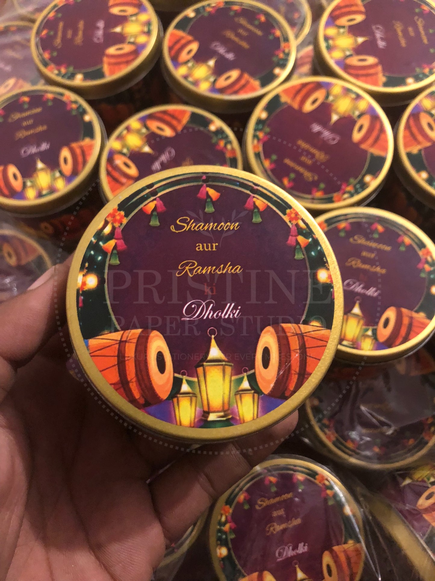 Elegant Mehndi Tin Box for Wedding Favors – TFB 028