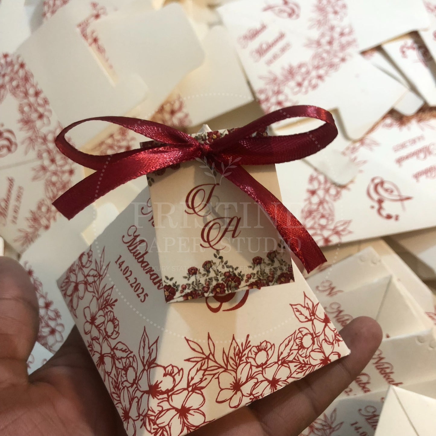 BB 032 — Elegant Maroon Pyramid Nikkah Bid Box