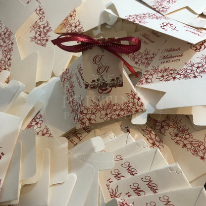 BB 032 — Elegant Maroon Pyramid Nikkah Bid Box