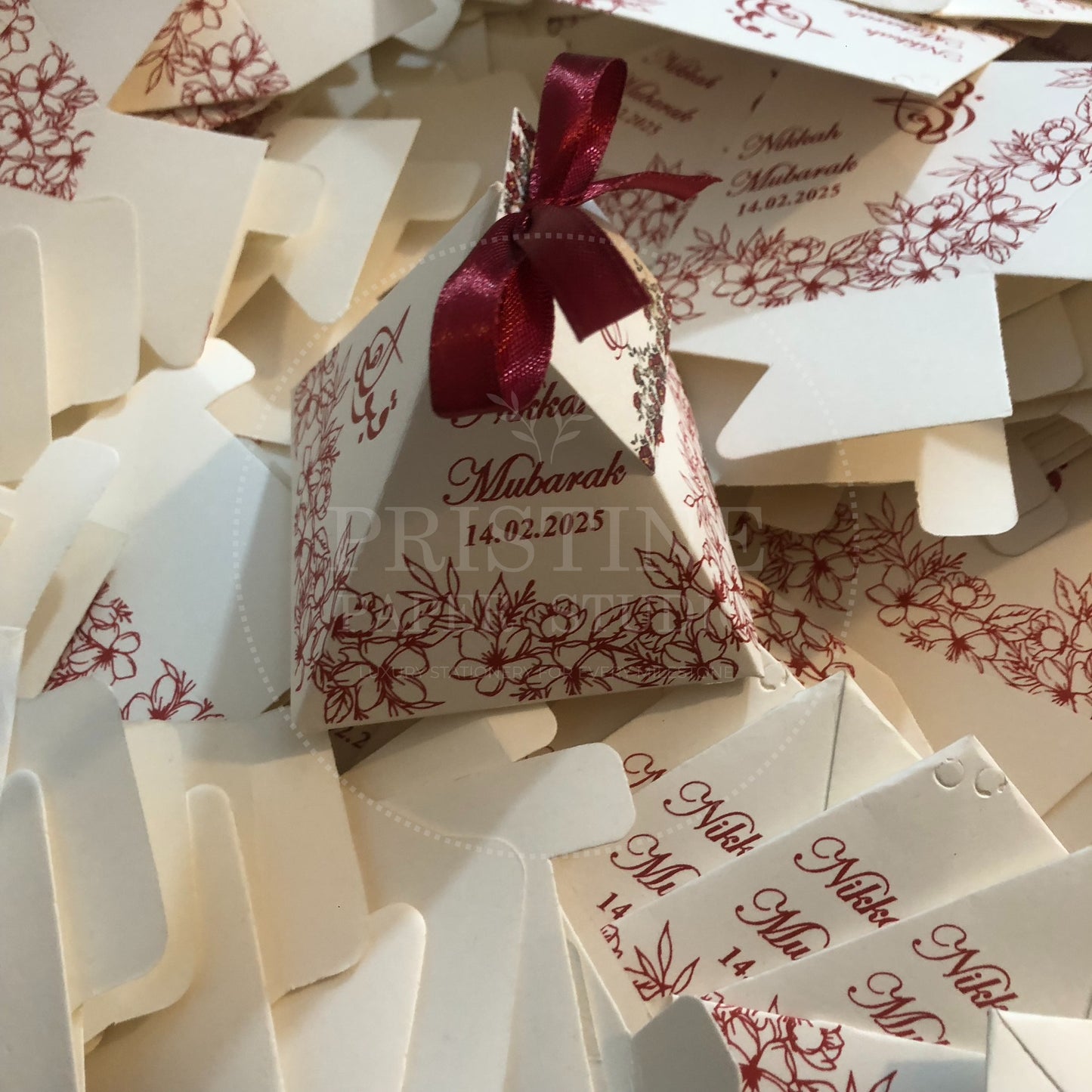 BB 032 — Elegant Maroon Pyramid Nikkah Bid Box