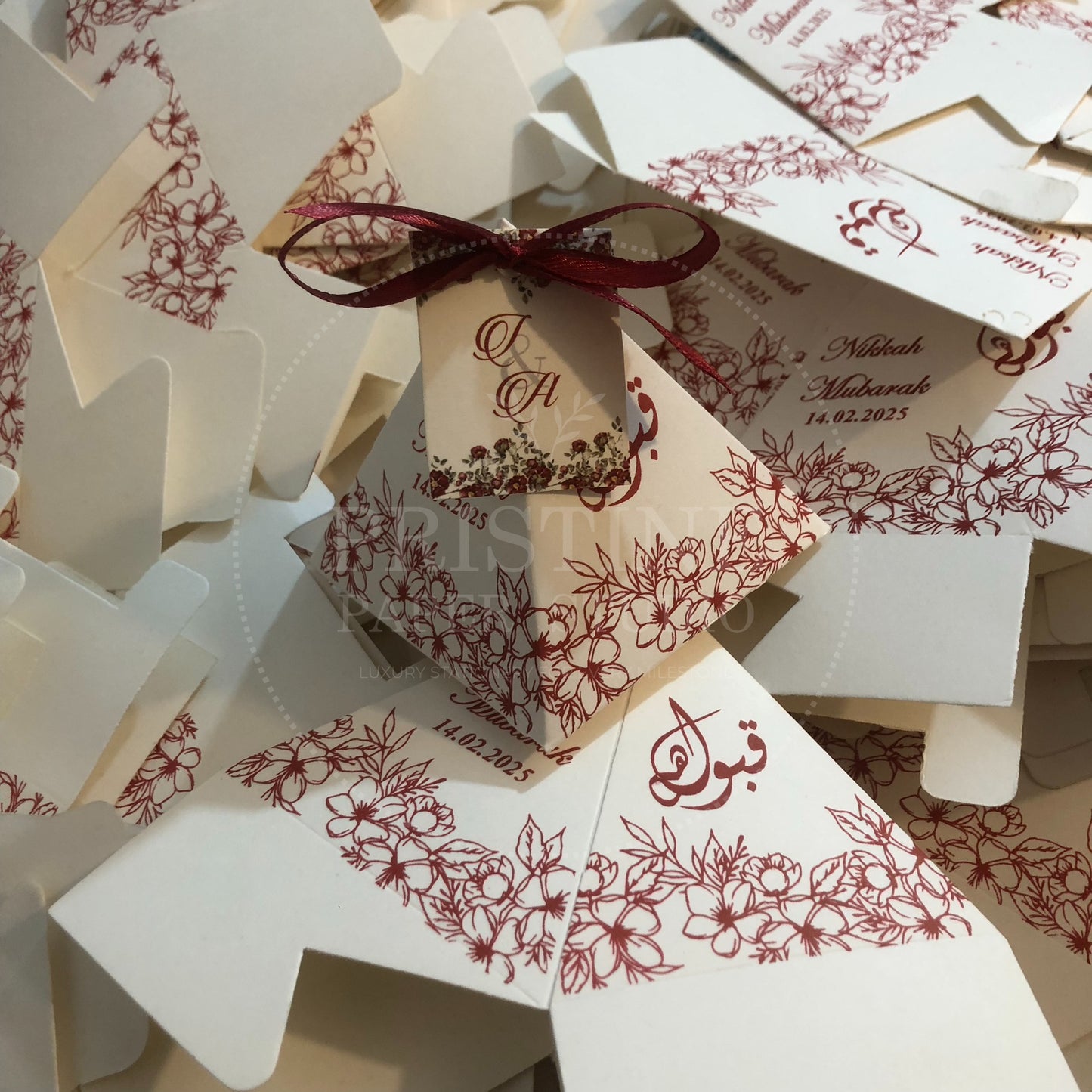 BB 032 — Elegant Maroon Pyramid Nikkah Bid Box