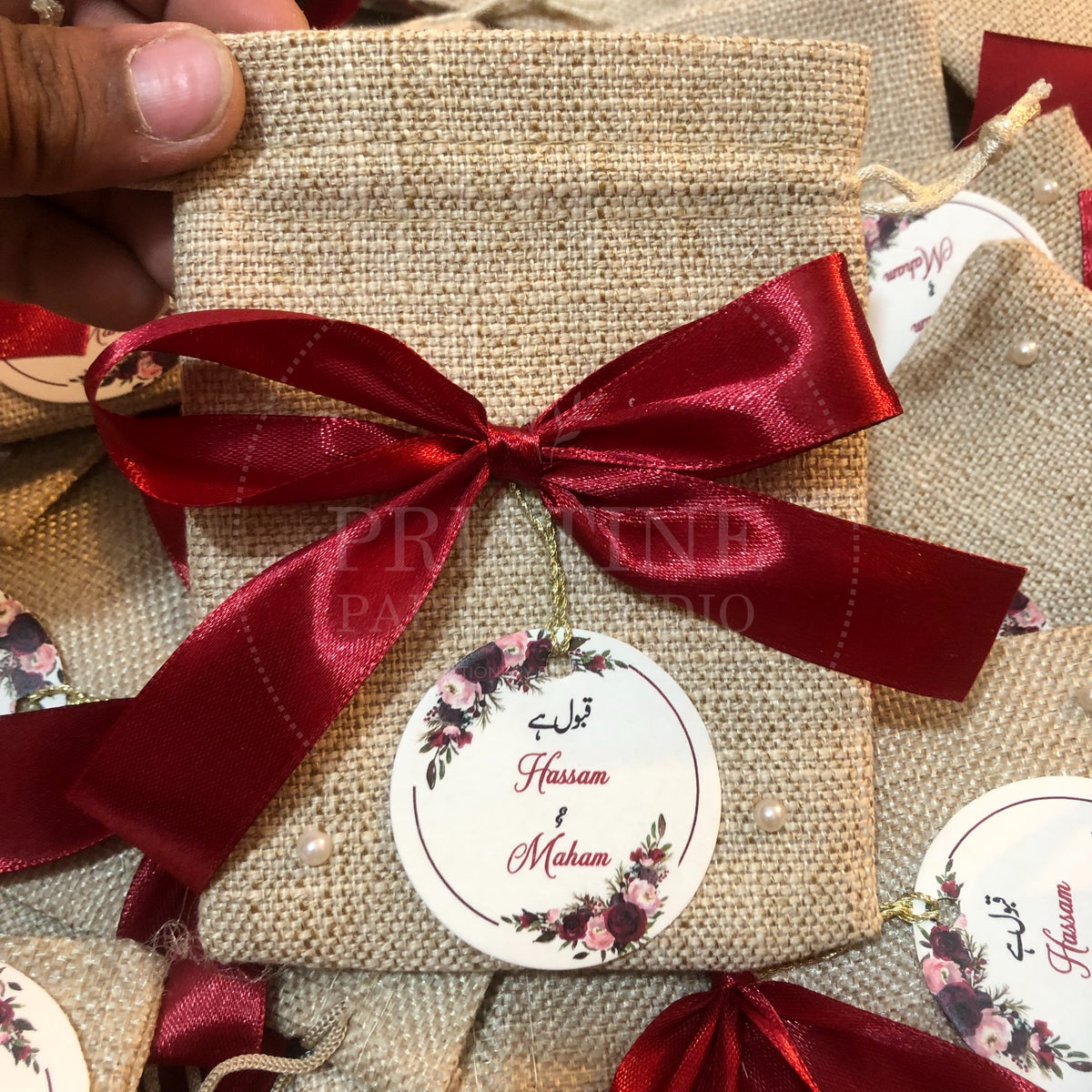 BB 013— Beautiful Customized Jute Bid Pouches