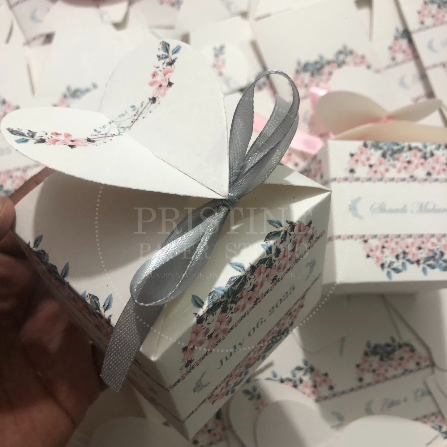 BB 029 — Beautiful Floral Wedding Nikkah Bid Box