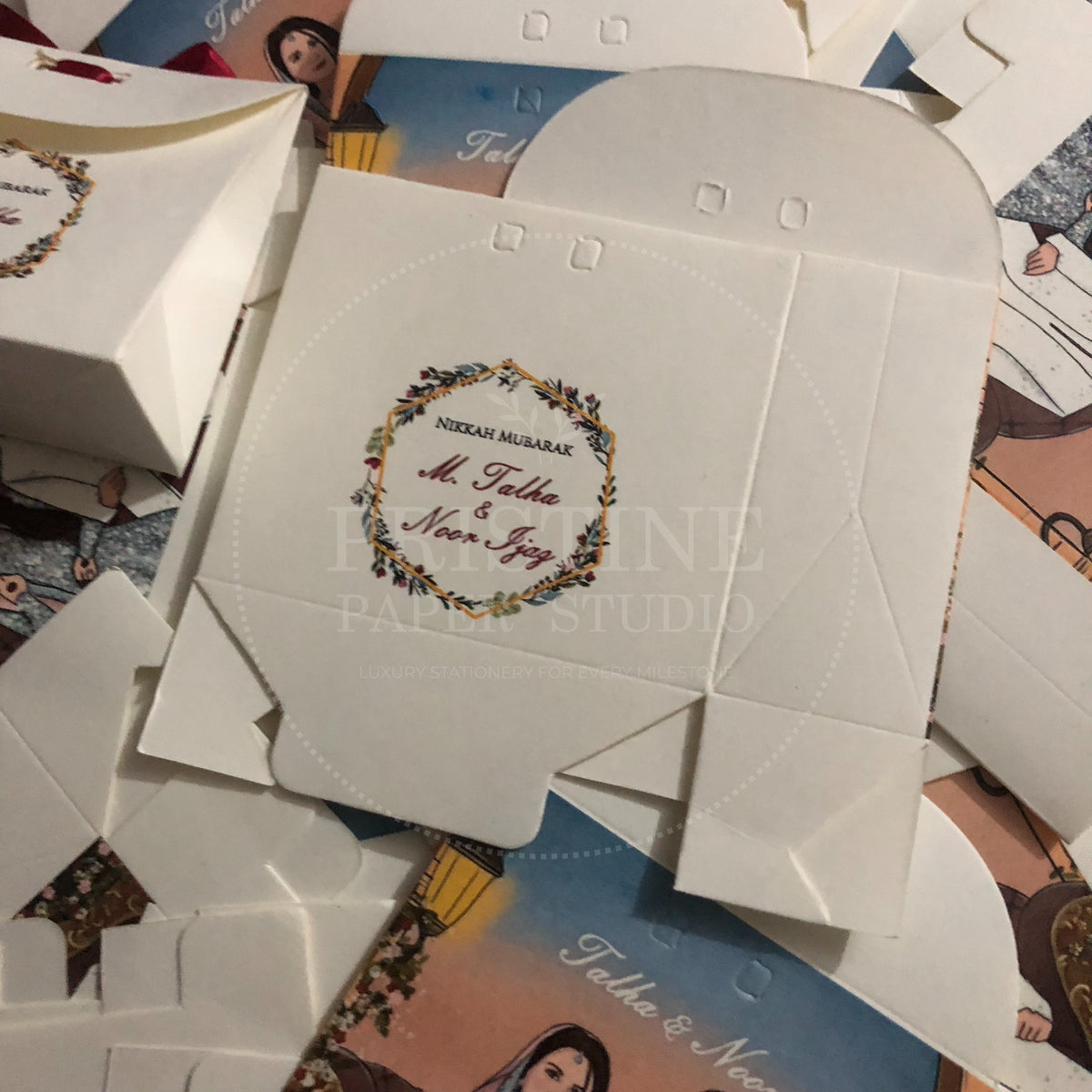 BB 038 — Elegant Nikkah Couple Bid Box