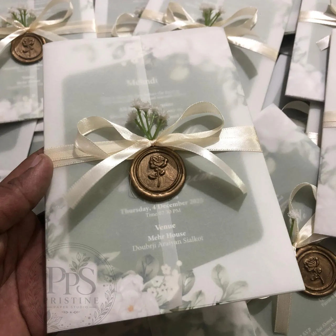 WC - 012 — Minimal Elegant Wedding Card
